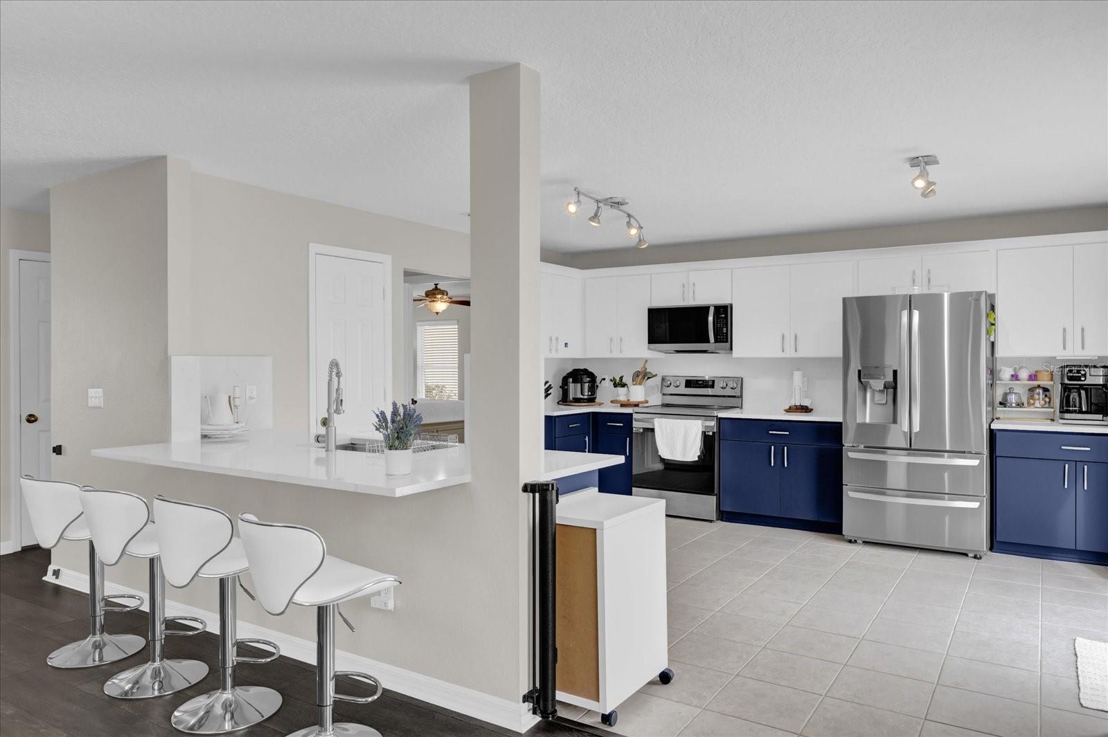 1255 BLACKWATER POND DR, ORLANDO, FL, 32828