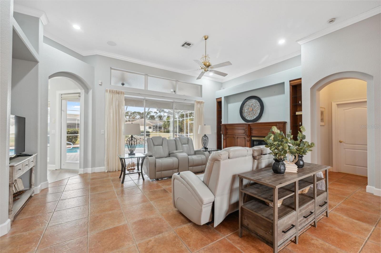 9090 ALEXANDRIA DR, WEEKI WACHEE, FL, 34613