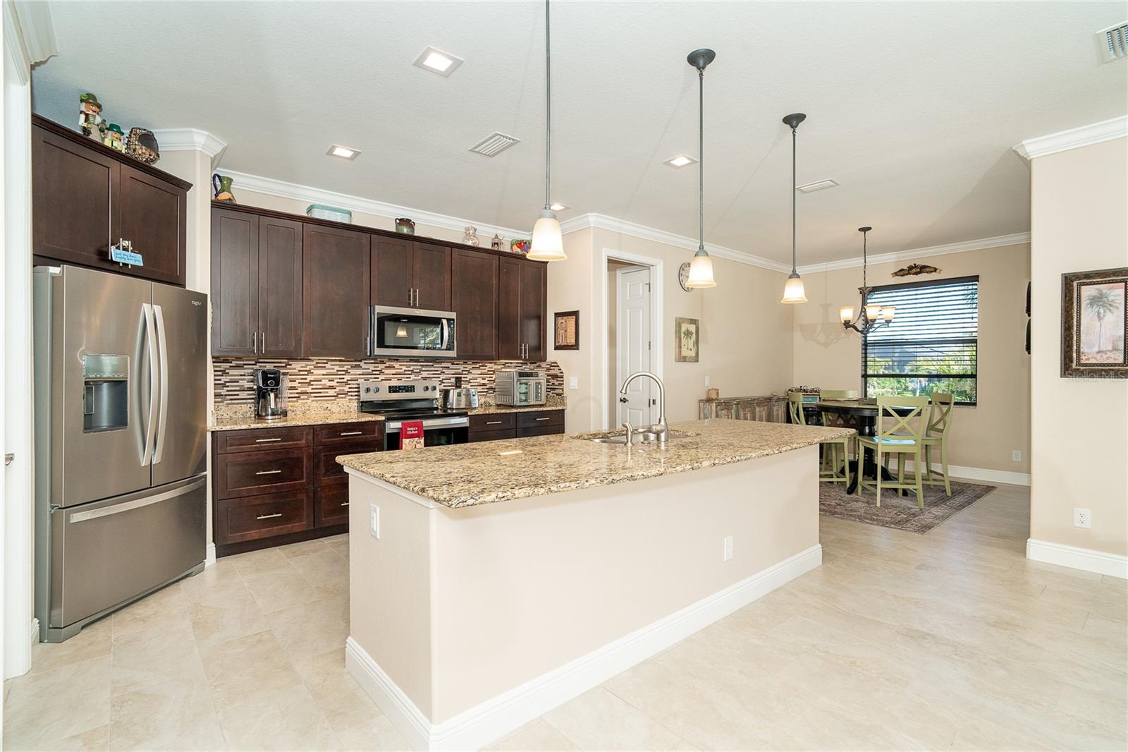 214 W PINE VALLEY LN, ROTONDA WEST, FL, 33947