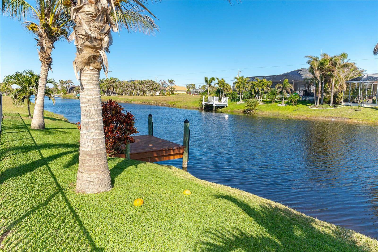 214 W PINE VALLEY LN, ROTONDA WEST, FL, 33947