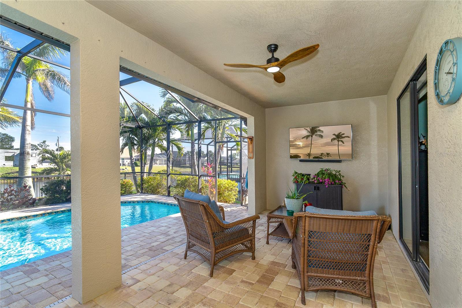 214 W PINE VALLEY LN, ROTONDA WEST, FL, 33947