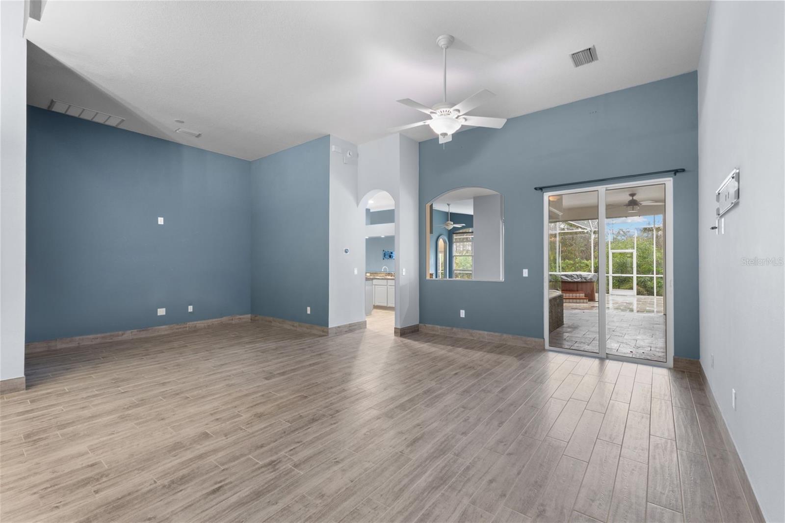 4337 WATERFORD LANDING DR, LUTZ, FL, 33558