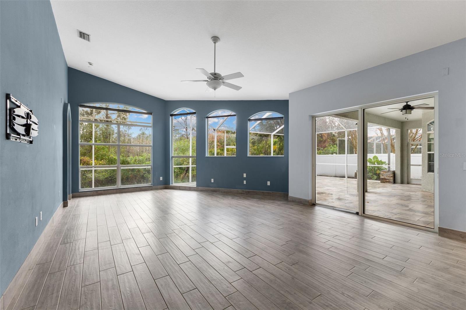 4337 WATERFORD LANDING DR, LUTZ, FL, 33558