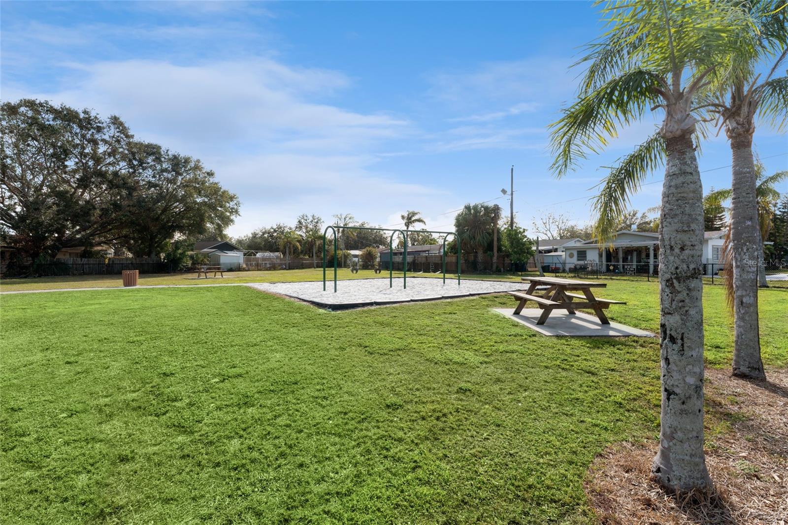 6512 2ND AVE NE, BRADENTON, FL, 34208