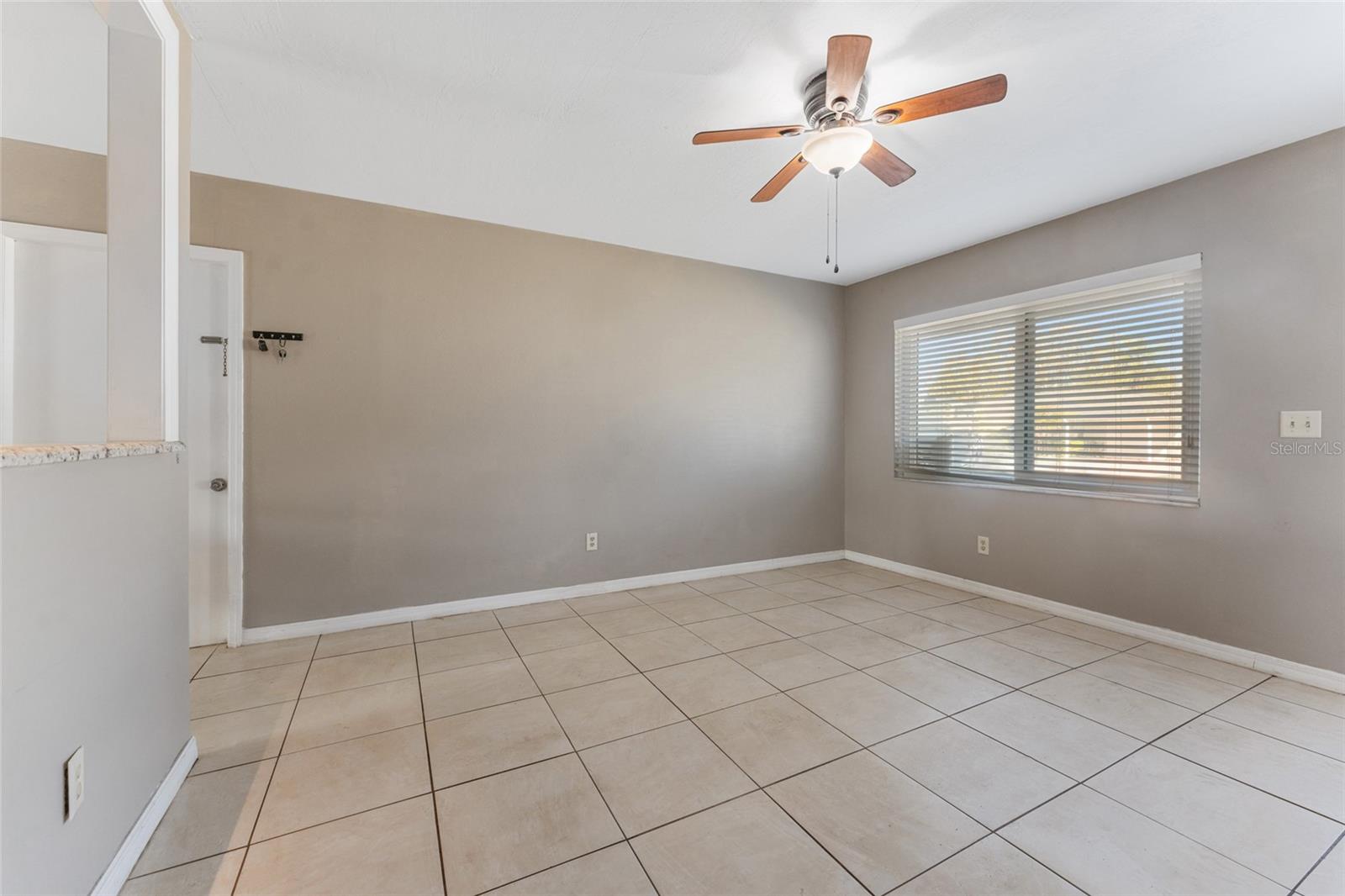 6512 2ND AVE NE, BRADENTON, FL, 34208