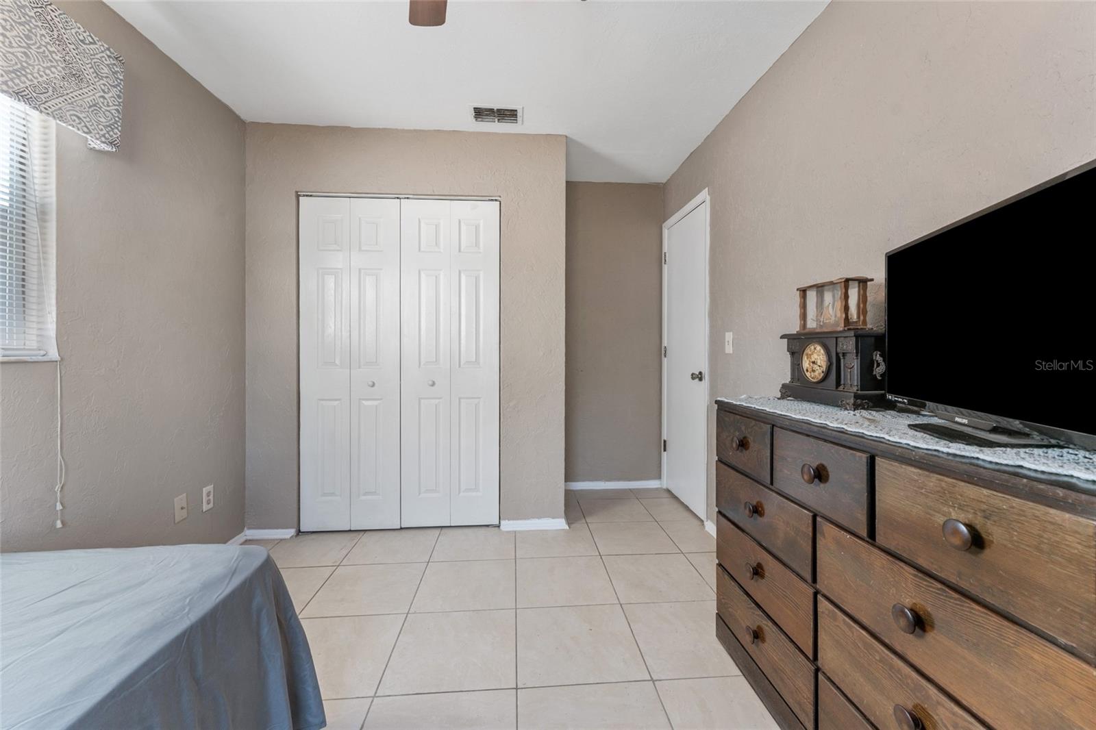 6512 2ND AVE NE, BRADENTON, FL, 34208