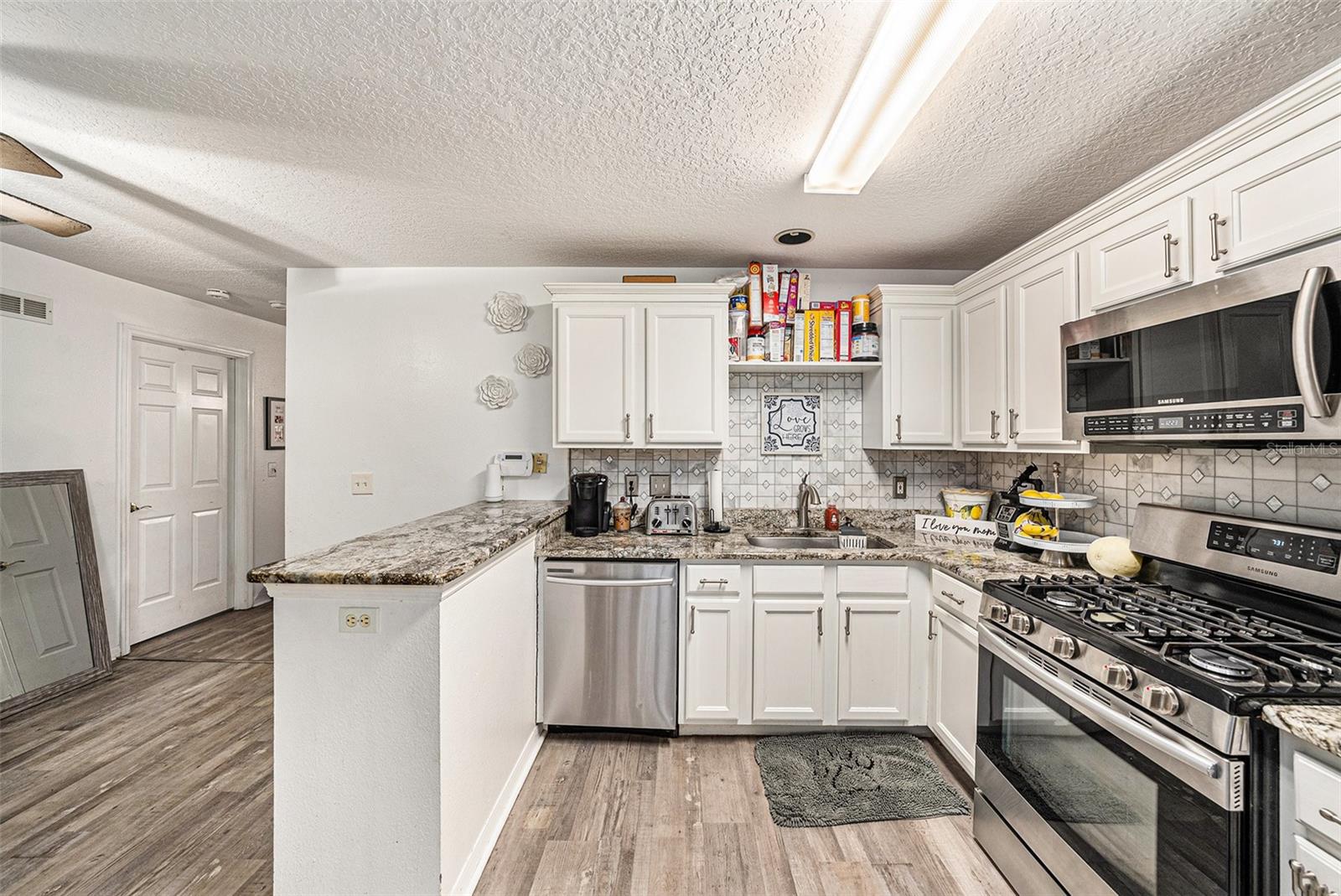 14909 STAG WOODS CIR, LUTZ, FL, 33559