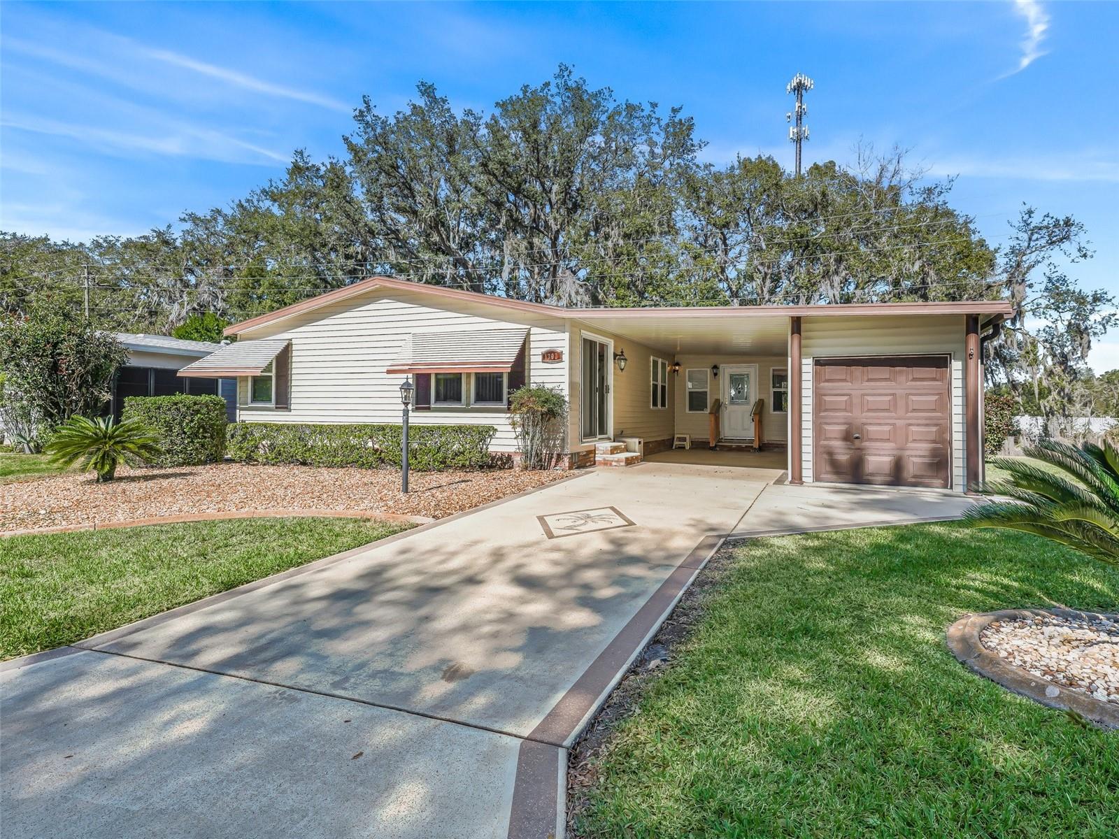 1303 E SCHWARTZ BLVD, THE VILLAGES, FL, 32159