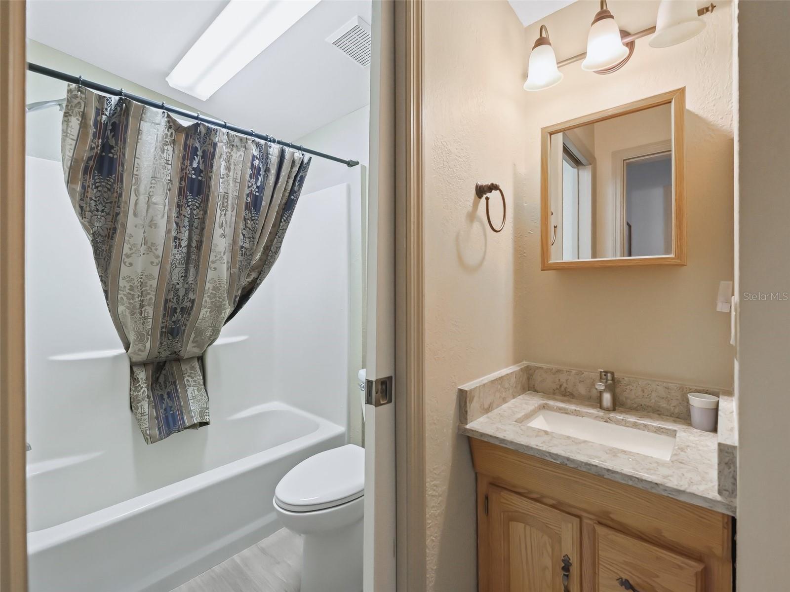 1303 E SCHWARTZ BLVD, THE VILLAGES, FL, 32159