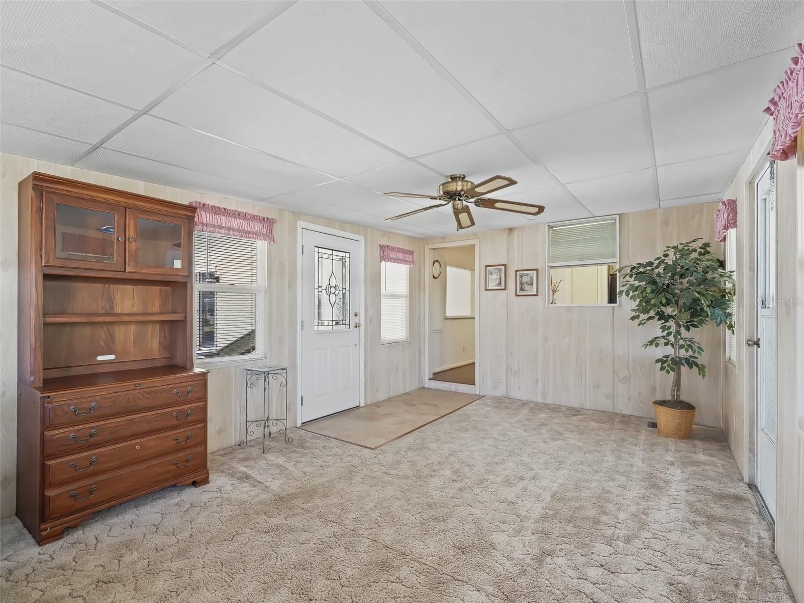 1303 E SCHWARTZ BLVD, THE VILLAGES, FL, 32159