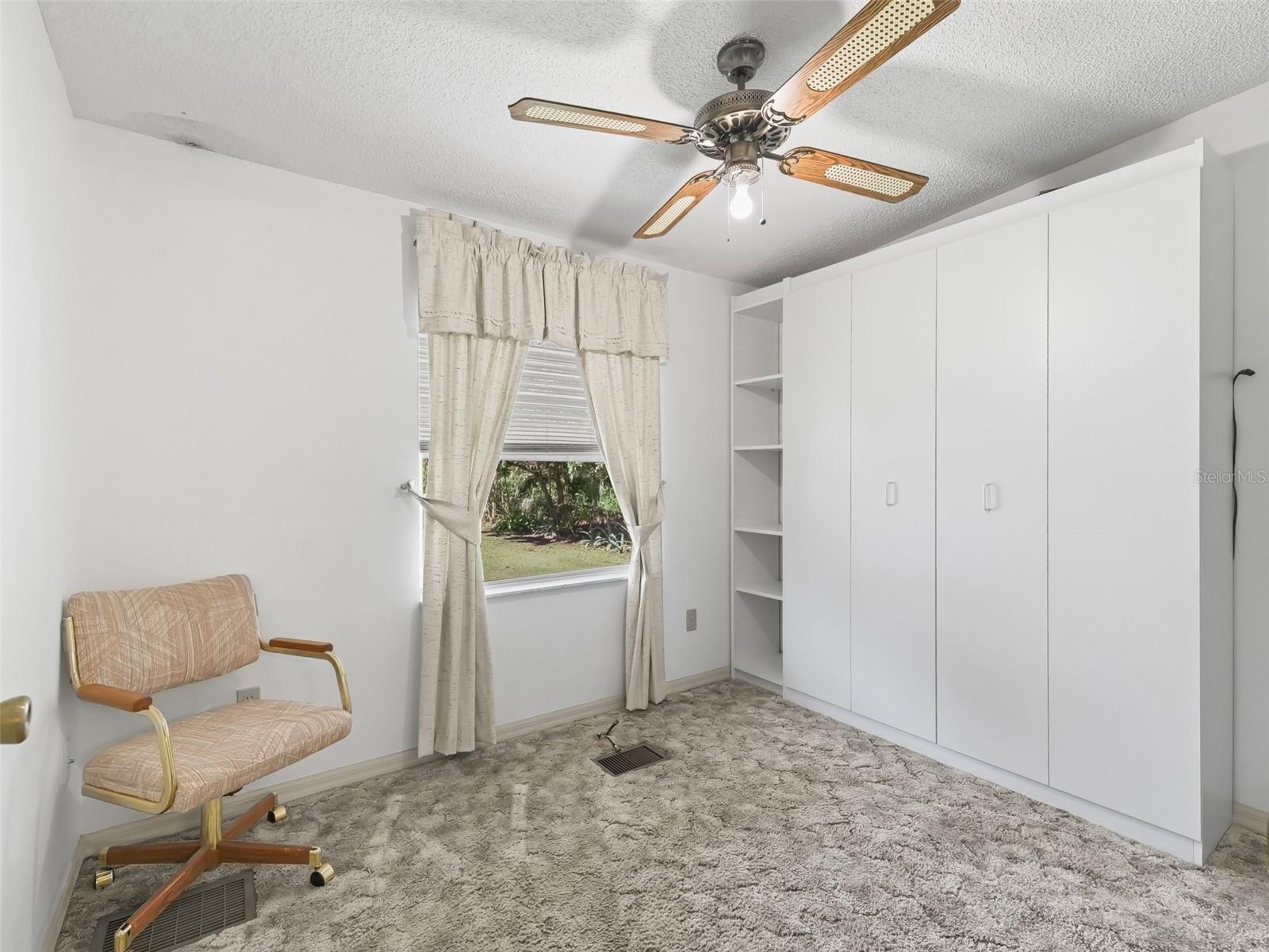 1303 E SCHWARTZ BLVD, THE VILLAGES, FL, 32159