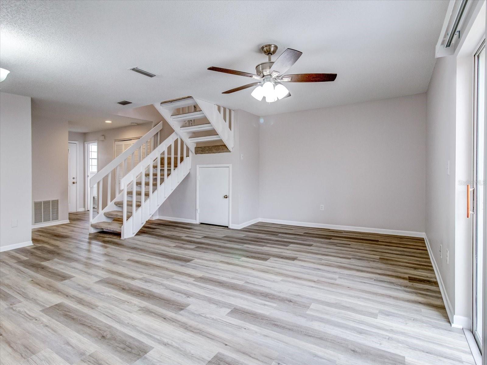 1505 CHATEAUX DE VILLE CT, CLEARWATER, FL, 33764
