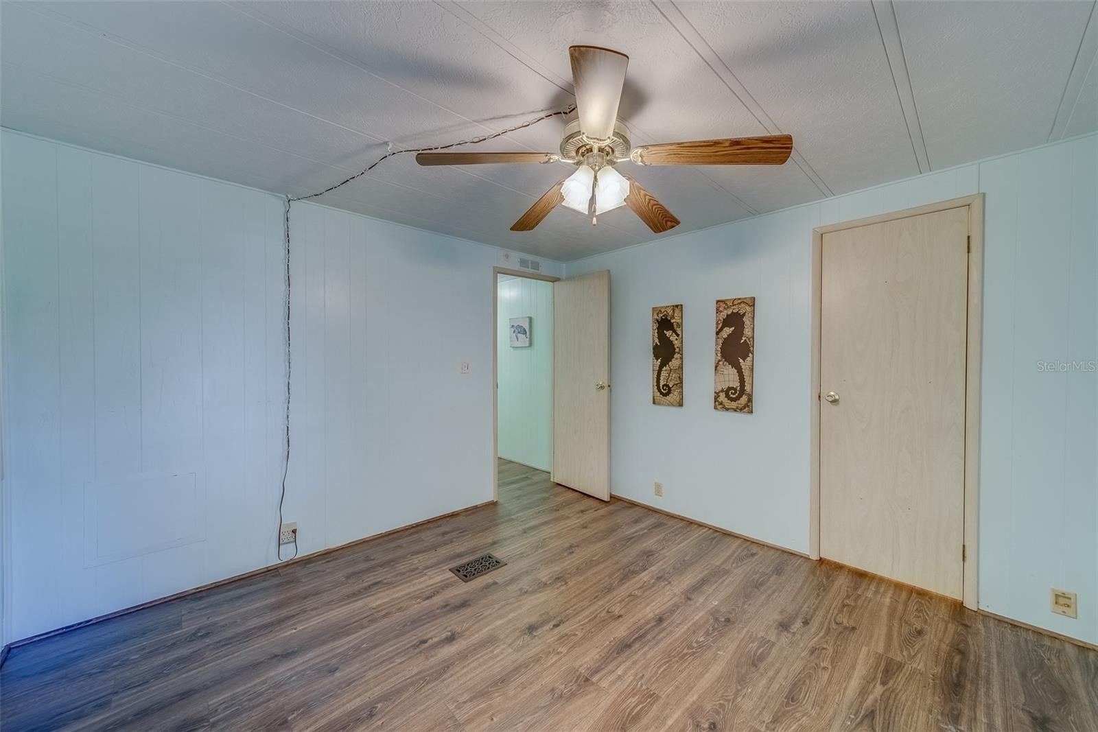 148 GULL AIRE BLVD, OLDSMAR, FL, 34677