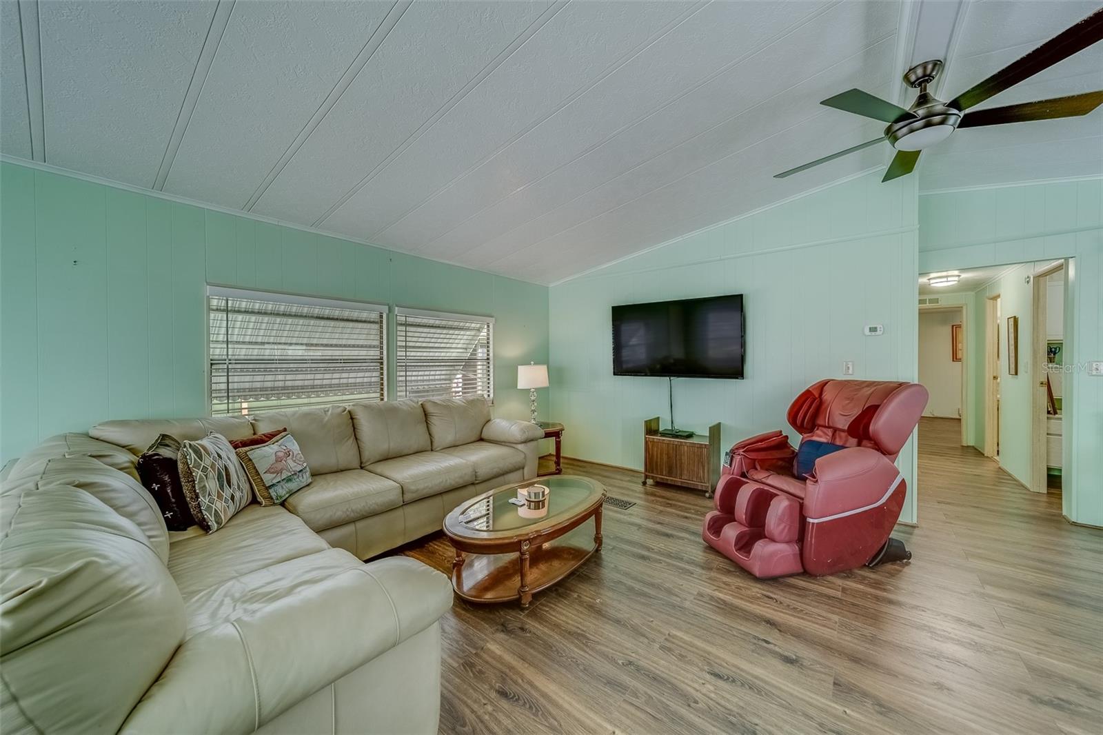 148 GULL AIRE BLVD, OLDSMAR, FL, 34677