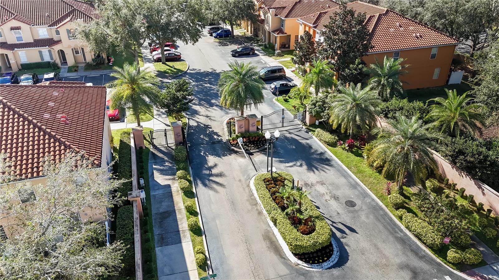 7635 LONG ISLAND DR, KISSIMMEE, FL, 34747