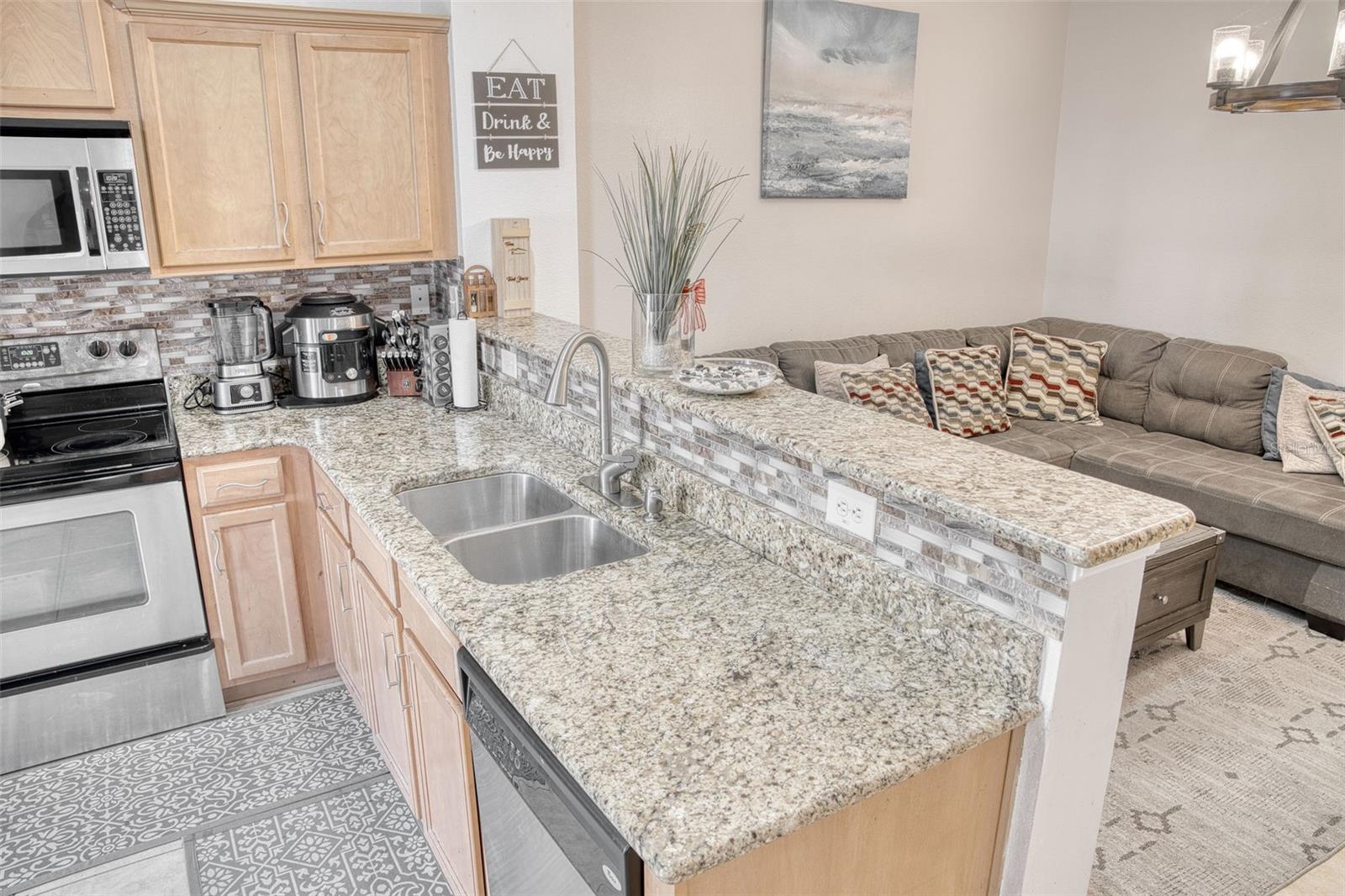 7635 LONG ISLAND DR, KISSIMMEE, FL, 34747