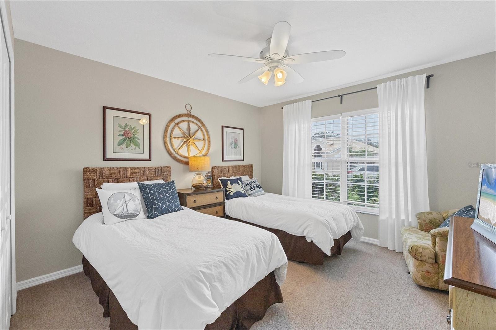 135 BRAEMAR AVE, VENICE, FL, 34293