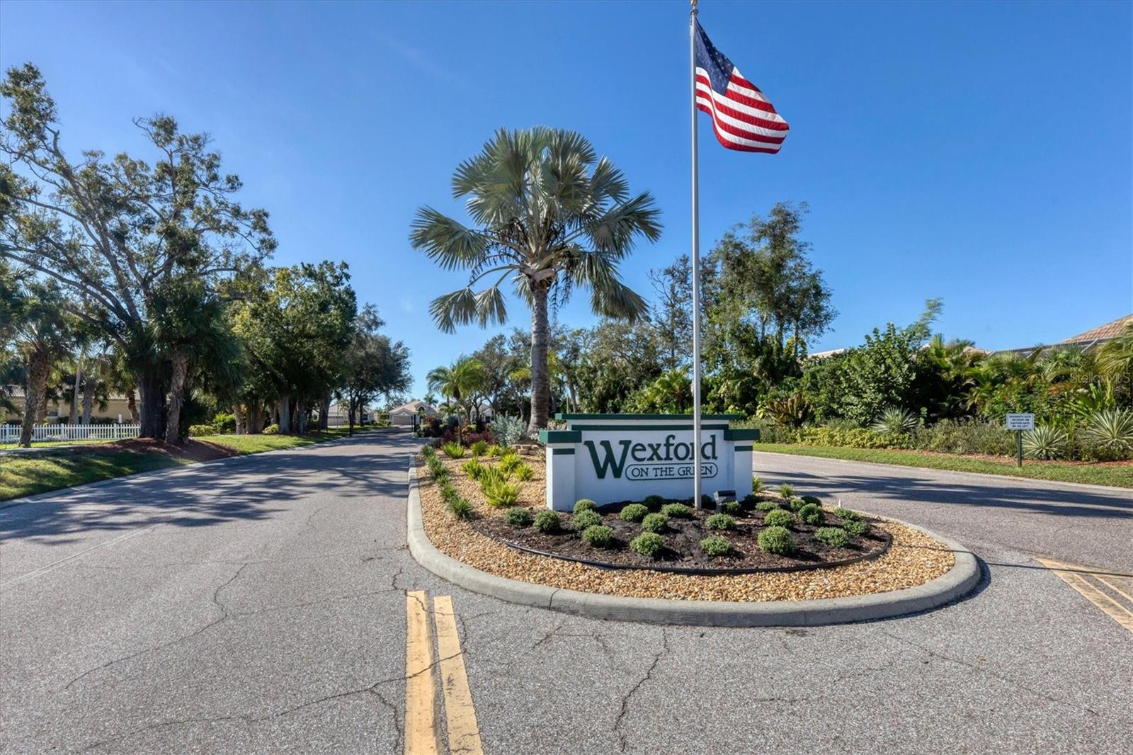 135 BRAEMAR AVE, VENICE, FL, 34293