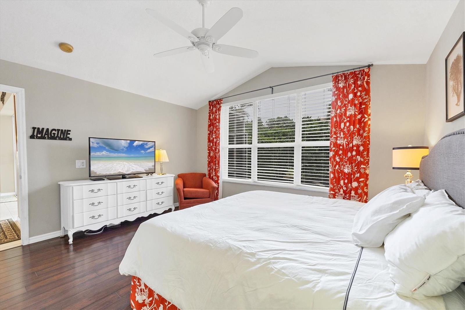 135 BRAEMAR AVE, VENICE, FL, 34293