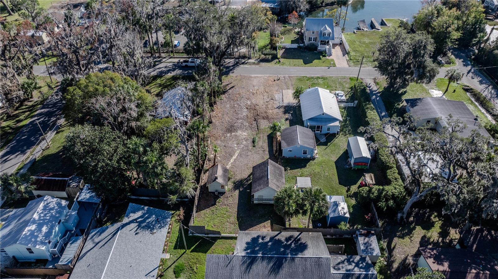 27 NE 2ND ST, CRYSTAL RIVER, FL, 34429