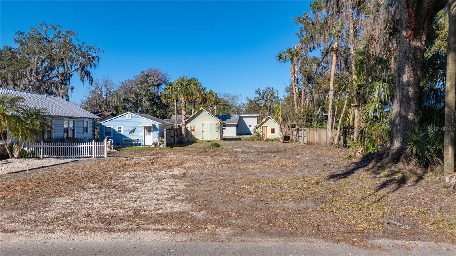27 NE 2ND ST, CRYSTAL RIVER, FL, 34429