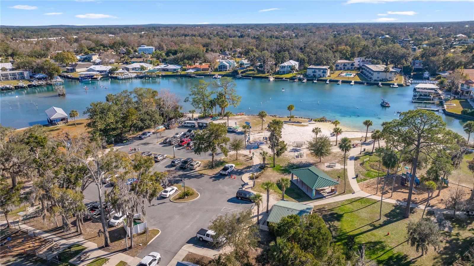27 NE 2ND ST, CRYSTAL RIVER, FL, 34429