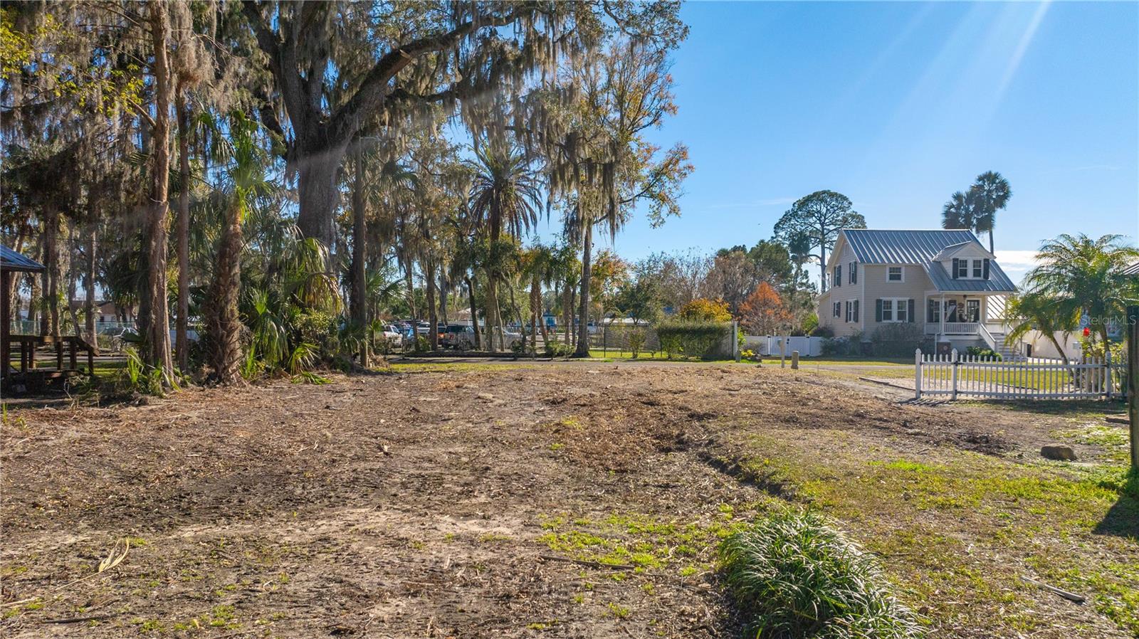 27 NE 2ND ST, CRYSTAL RIVER, FL, 34429