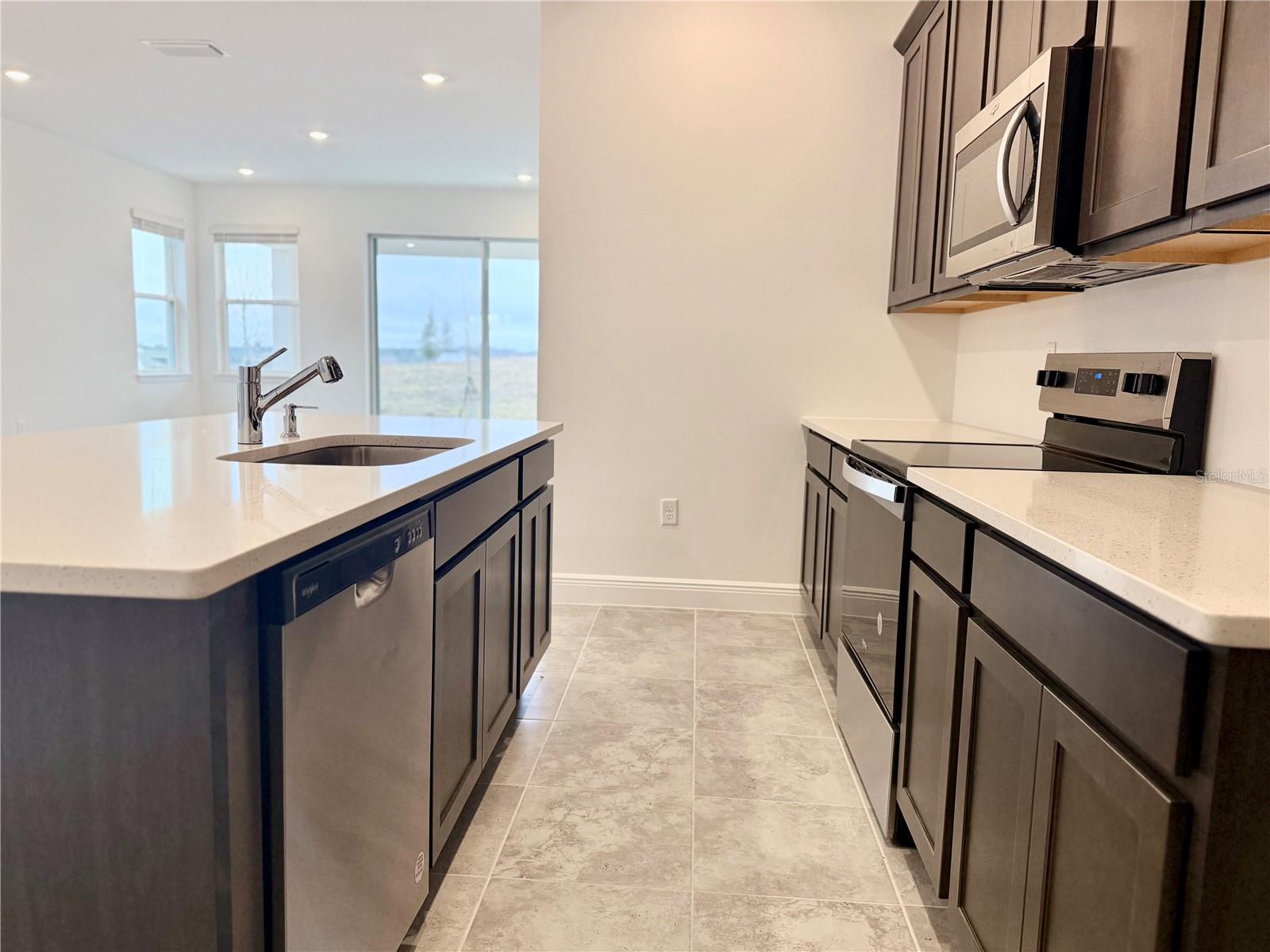 2157 SUNSHINE PEAK DR, CLERMONT, FL, 34715