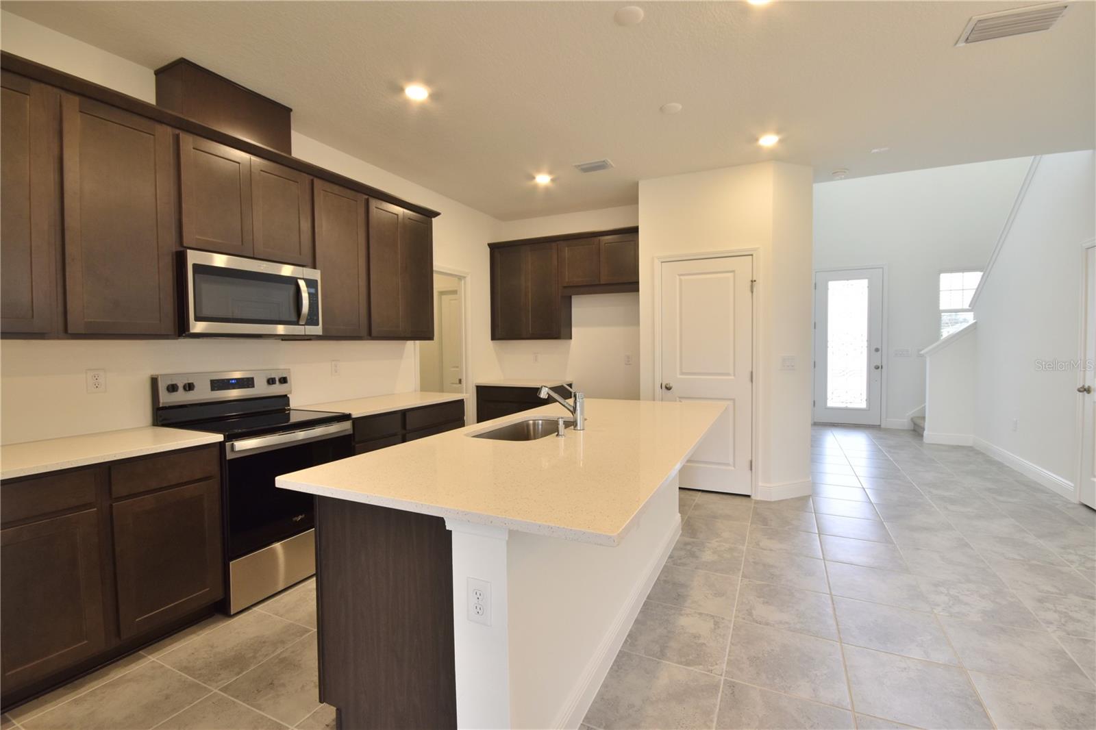2157 SUNSHINE PEAK DR, CLERMONT, FL, 34715