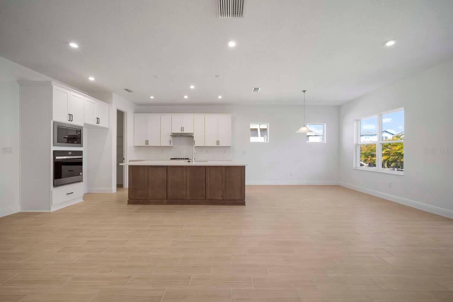 6212 BROAD FIELD AVE, APOLLO BEACH, FL, 33572
