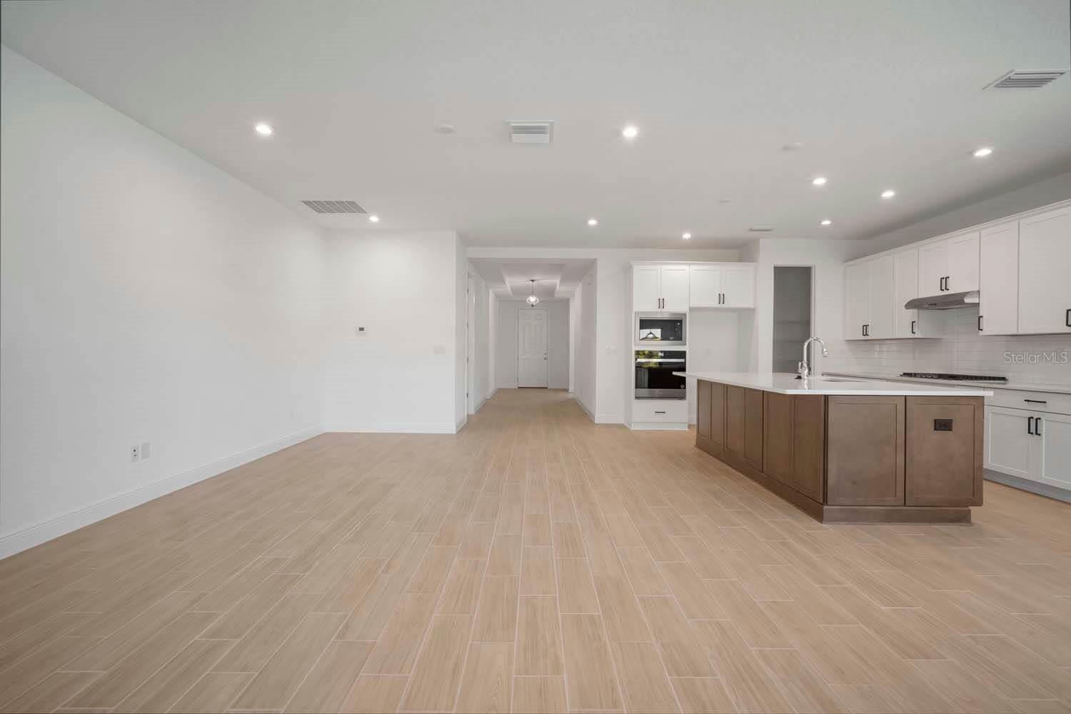 6212 BROAD FIELD AVE, APOLLO BEACH, FL, 33572