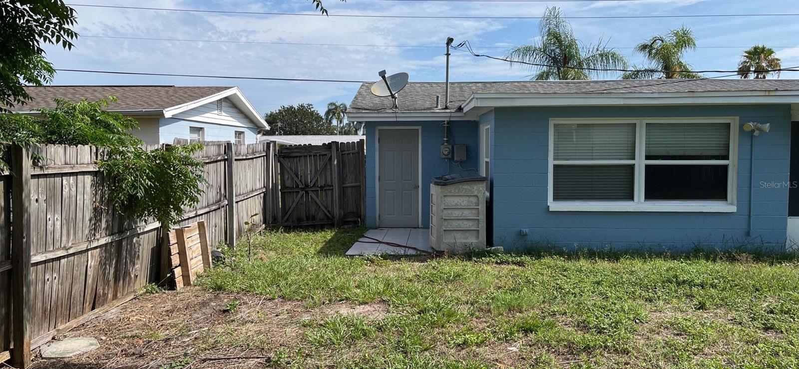 4050 DARLINGTON RD, HOLIDAY, FL, 34691