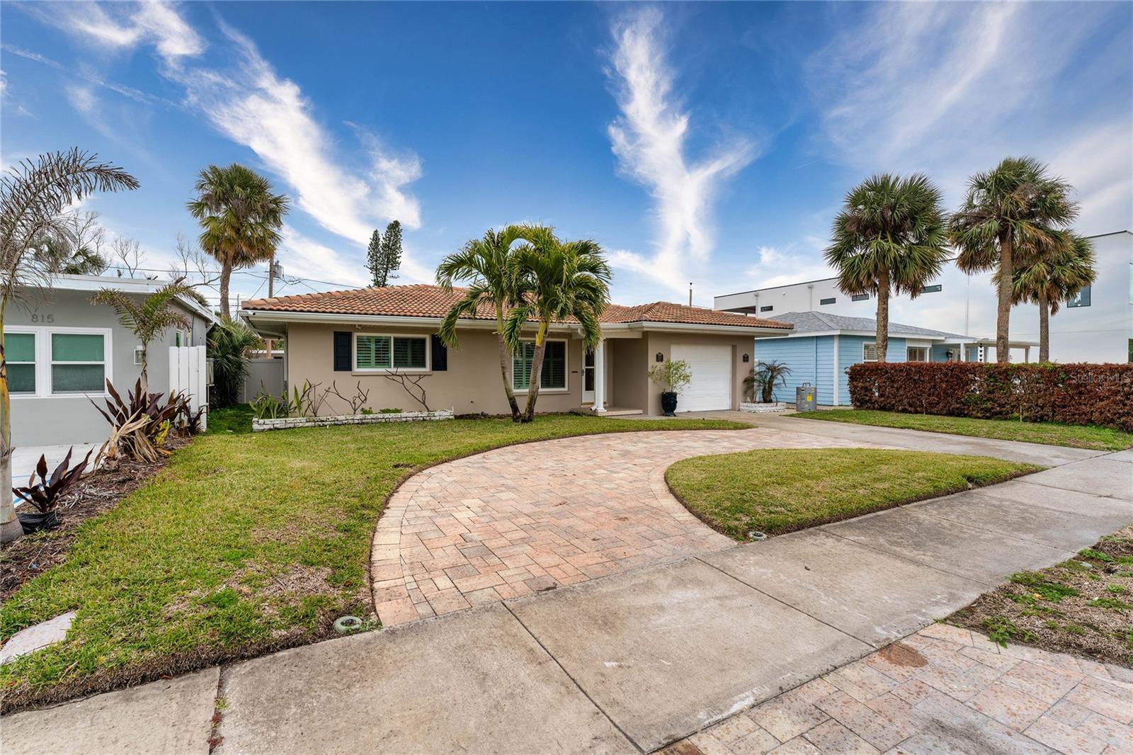 809 MANDALAY AVE, CLEARWATER BEACH, FL, 33767