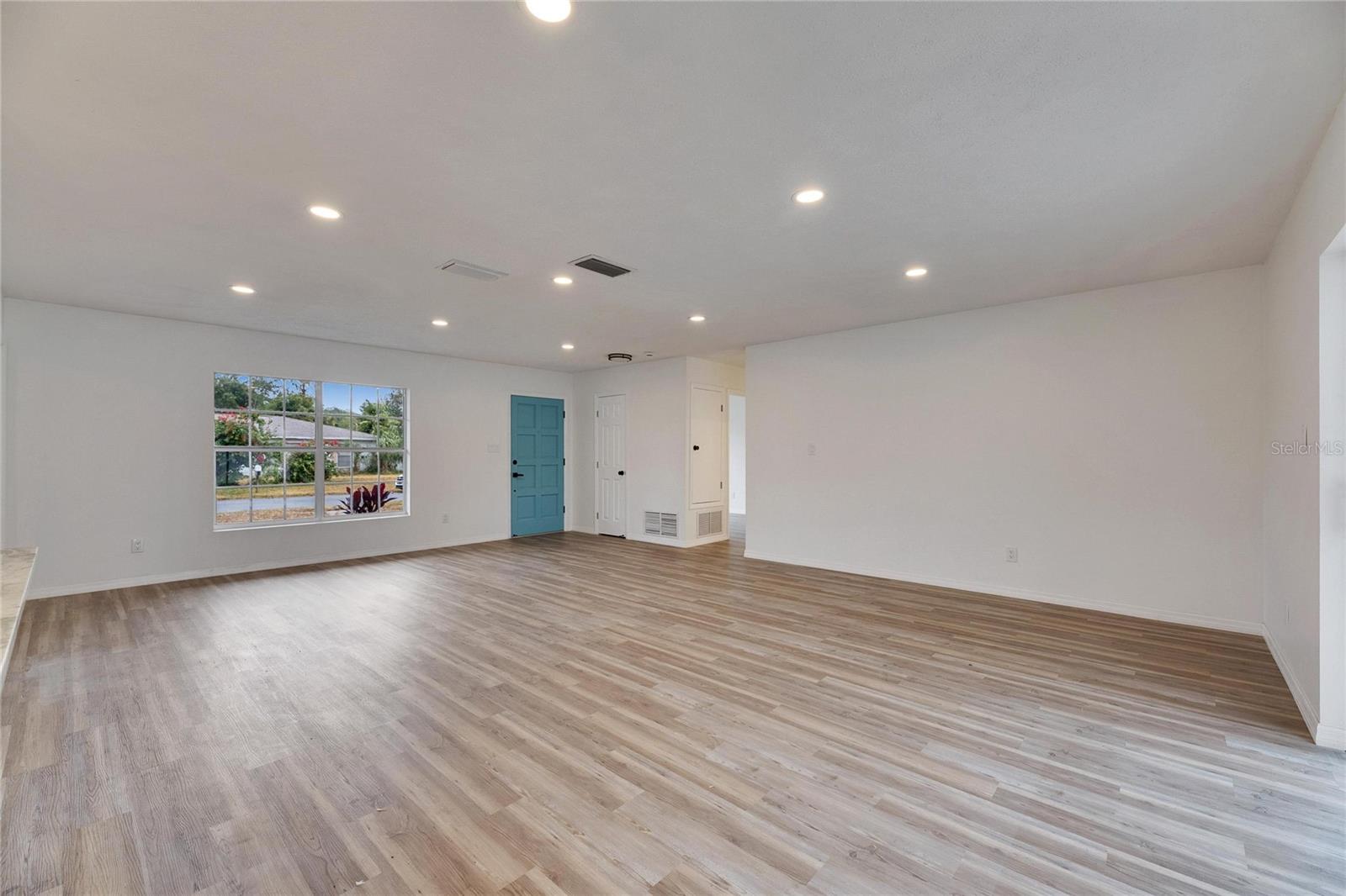 2901 FORESTWOOD DR, SEFFNER, FL, 33584