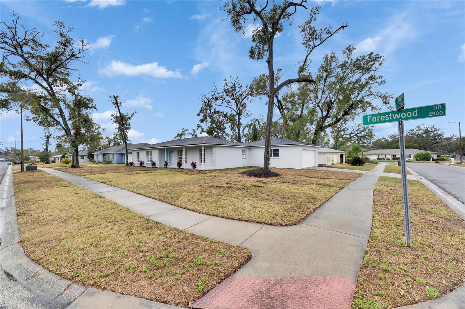 2901 FORESTWOOD DR, SEFFNER, FL, 33584