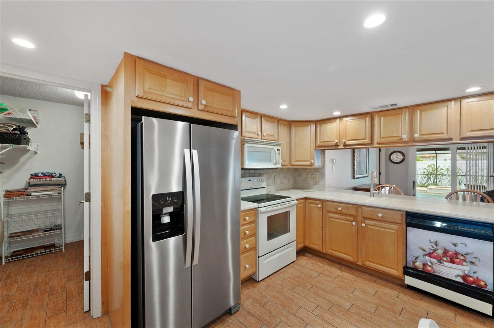 9923 119TH WAY, SEMINOLE, FL, 33772