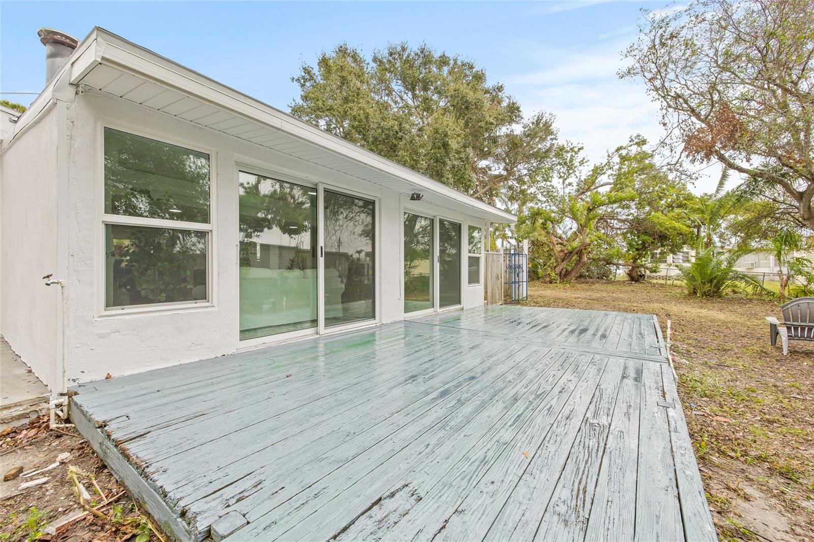 2255 S LAGOON CIR, CLEARWATER, FL, 33765