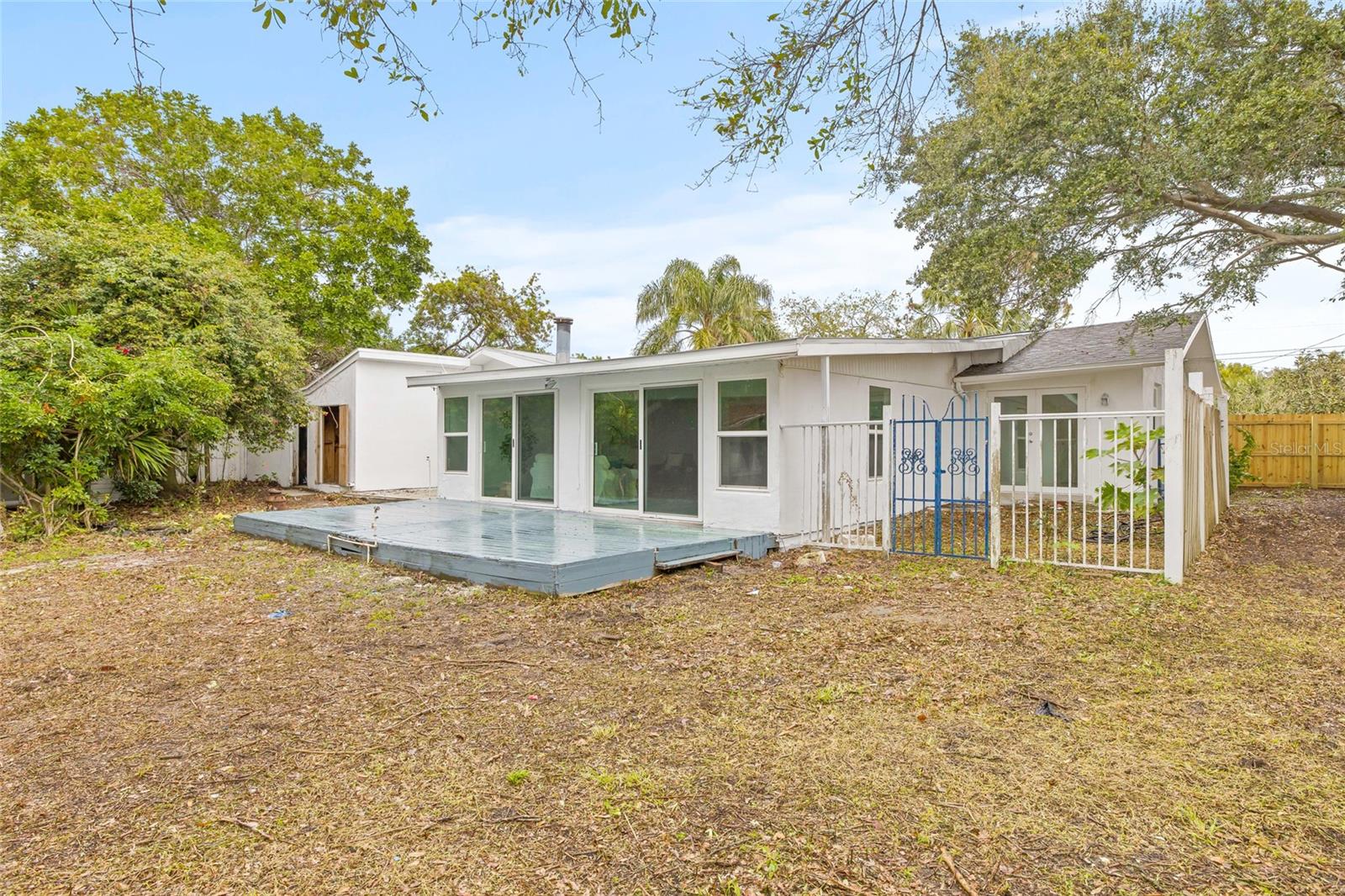 2255 S LAGOON CIR, CLEARWATER, FL, 33765