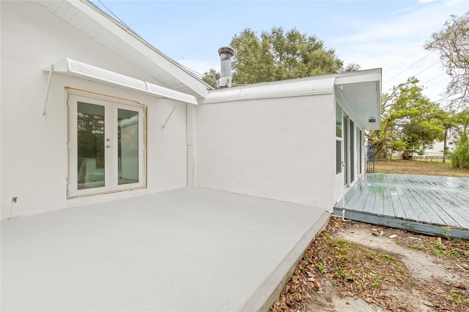 2255 S LAGOON CIR, CLEARWATER, FL, 33765