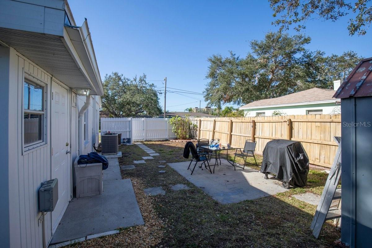 10819 NAVAJO DR, ST PETERSBURG, FL, 33708