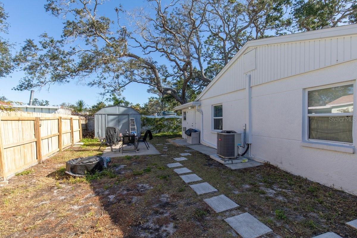 10819 NAVAJO DR, ST PETERSBURG, FL, 33708