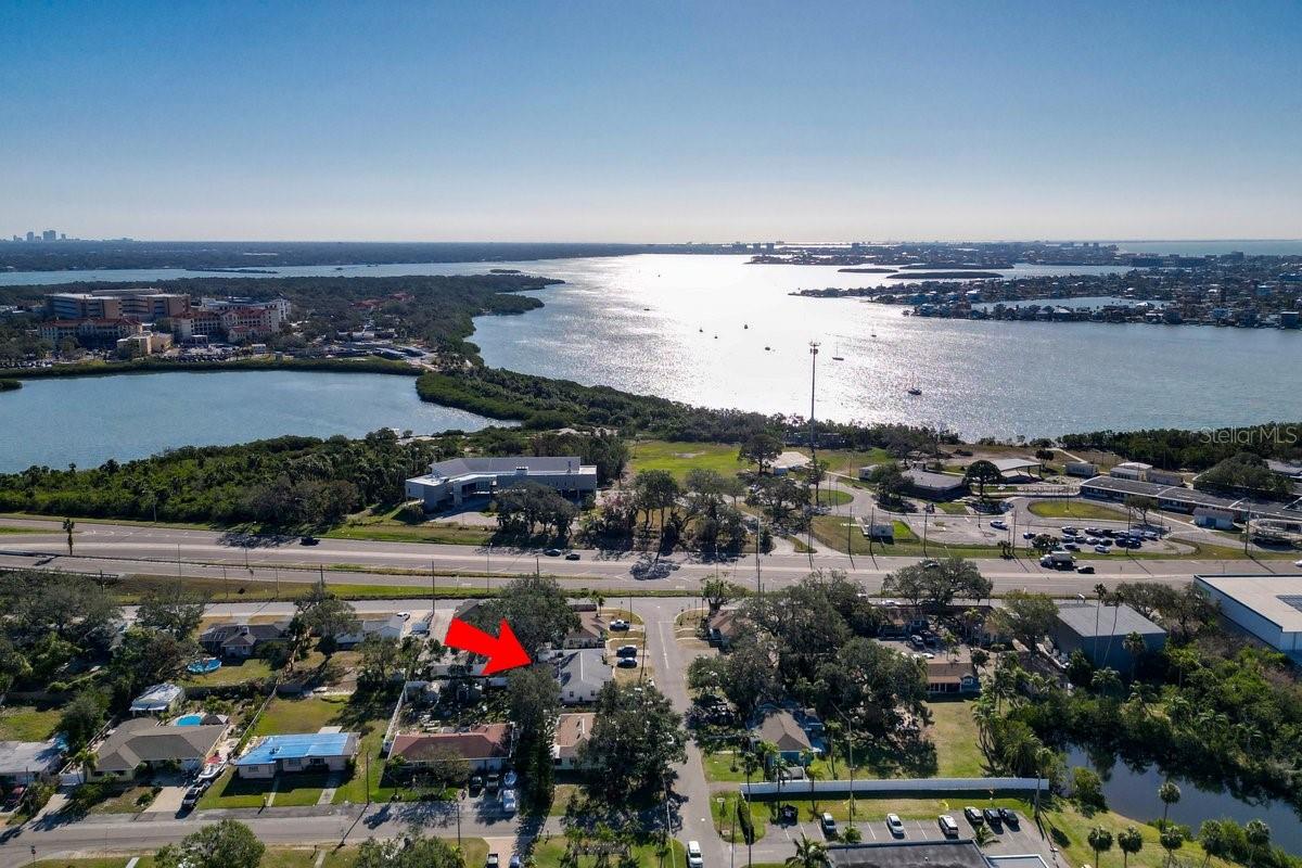 10819 NAVAJO DR, ST PETERSBURG, FL, 33708