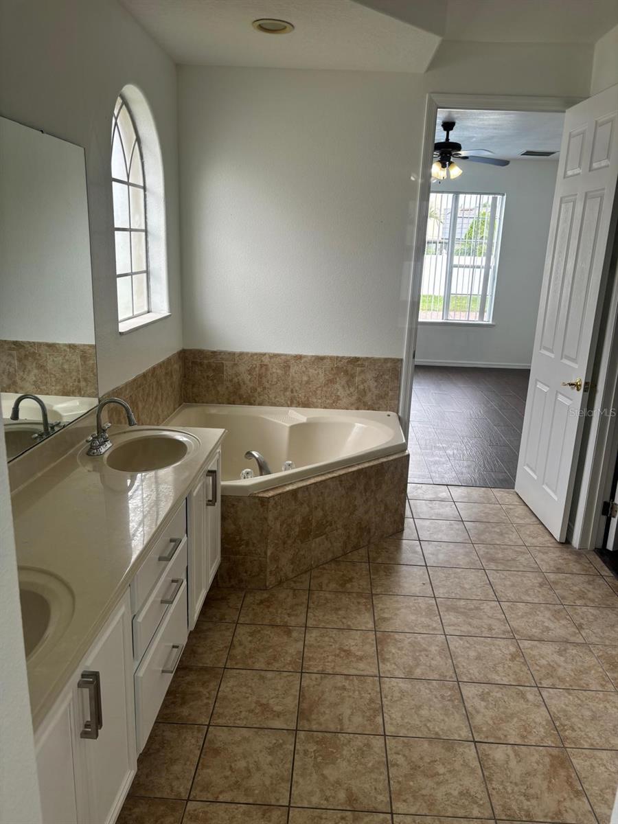 14324 FIELDSTONE LAKE WAY, ORLANDO, FL, 32824