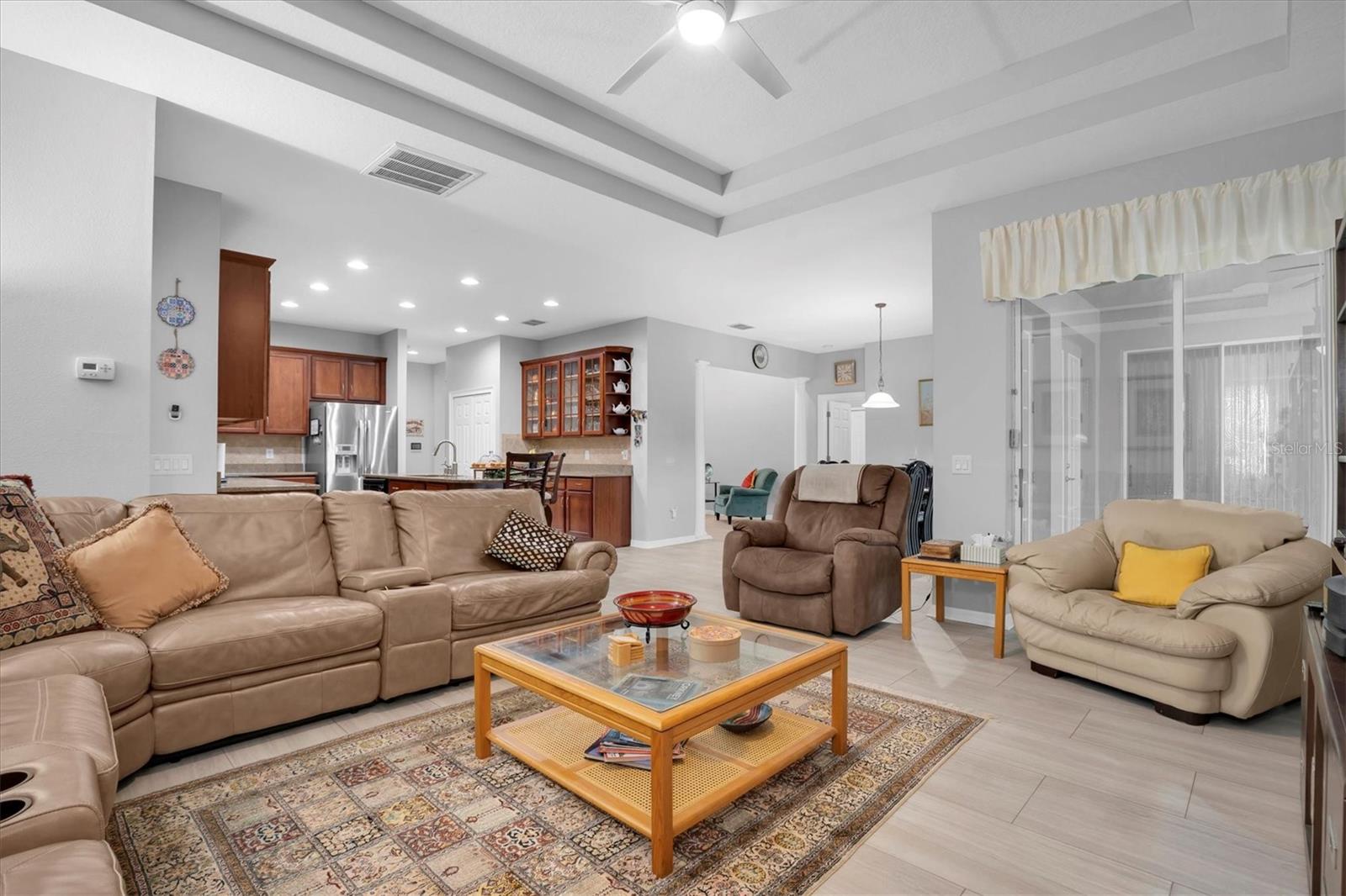 20240 RAVENS END DR, TAMPA, FL, 33647