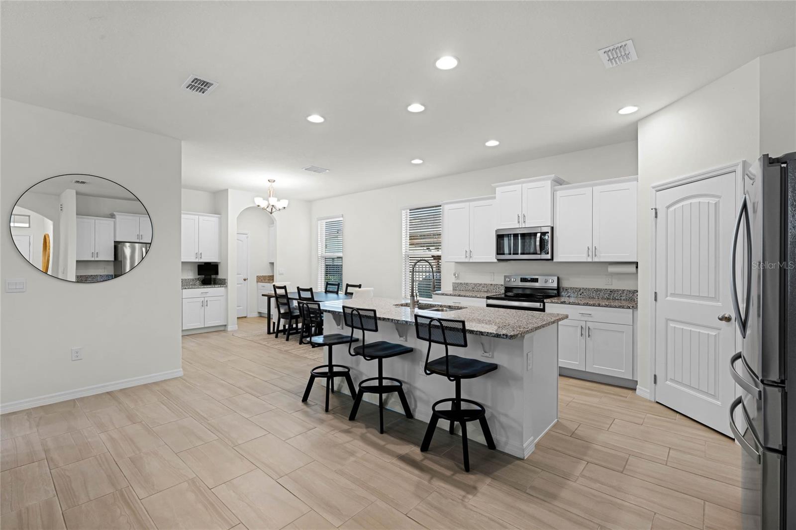 17066 WATER SPRING BLVD, WINTER GARDEN, FL, 34787