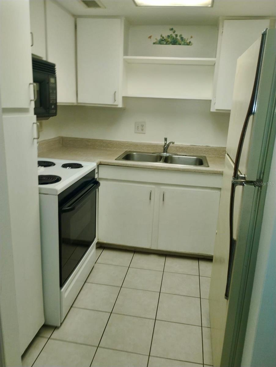 942 LAKE DESTINY RD #E, ALTAMONTE SPRINGS, FL, 32714