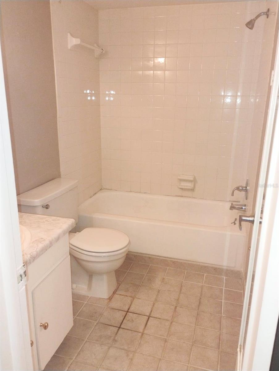 942 LAKE DESTINY RD #E, ALTAMONTE SPRINGS, FL, 32714
