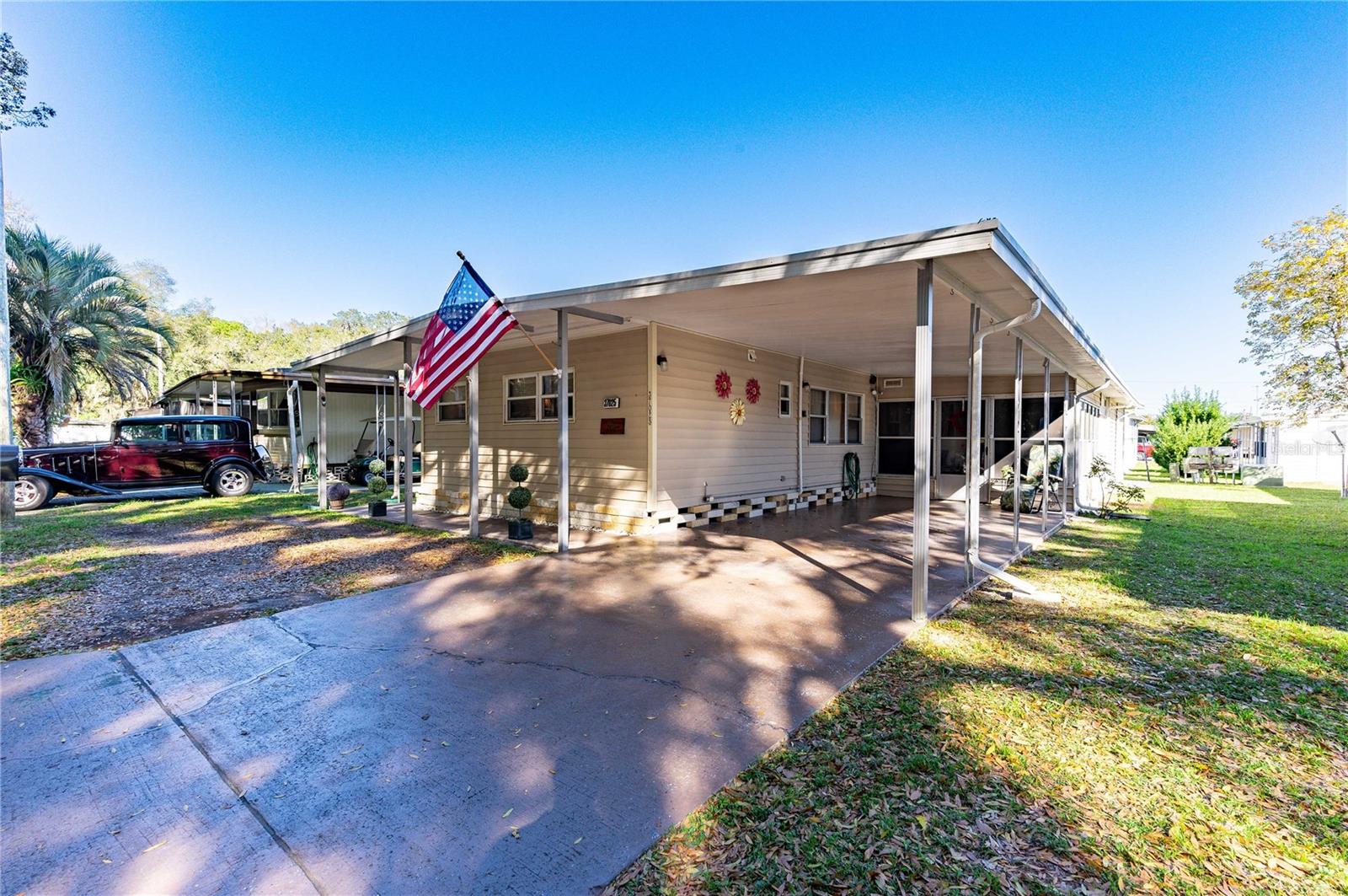 37025 KAREN AVE, ZEPHYRHILLS, FL, 33542