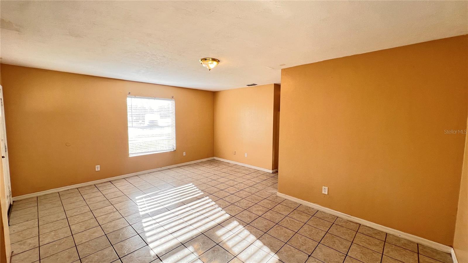 1309 SAXON BLVD, DELTONA, FL, 32725