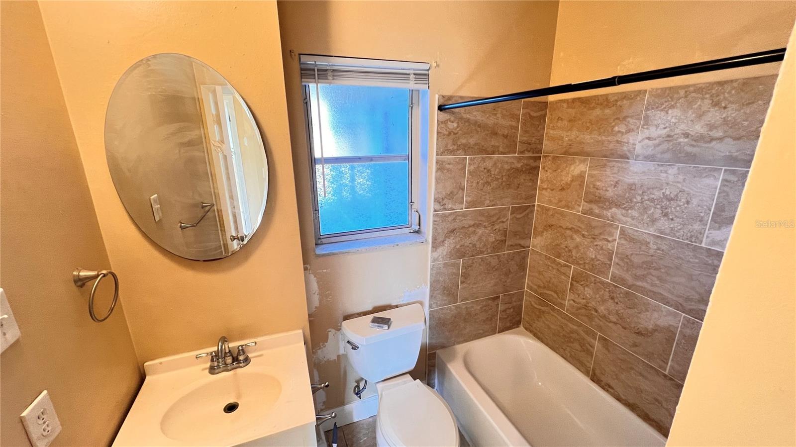 1309 SAXON BLVD, DELTONA, FL, 32725